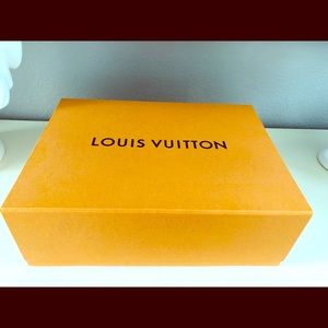 Louis Vuitton Box 14 x 10.25 for Pochette Metis